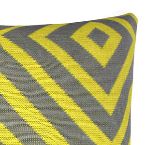 CAPA DE ALMOFADA TRICOT JACQUARD LOSANGOS 50 x 50 CM