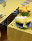 AMARELO