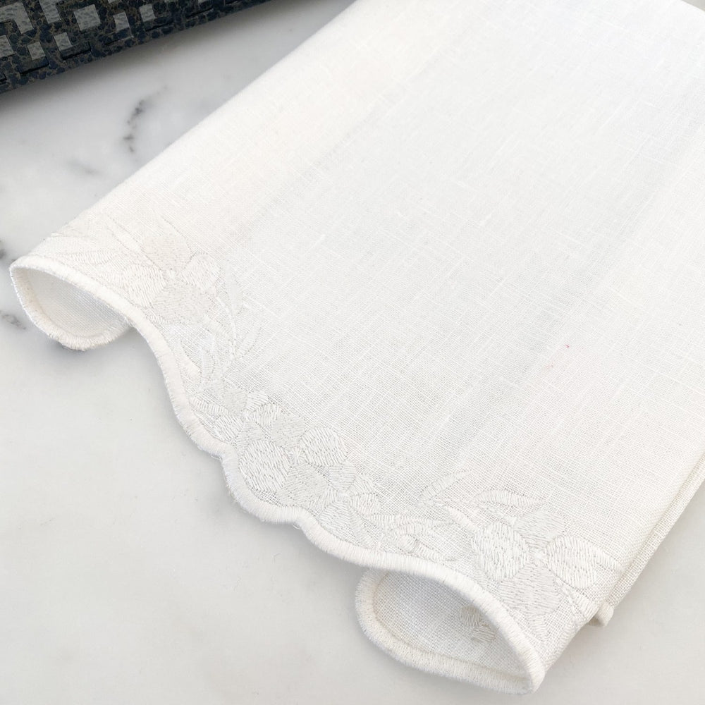 toalha de lavabo bordada