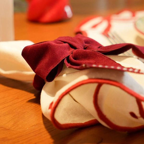 GUARDANAPO DE LINHO BOLINHAS VERMELHAS