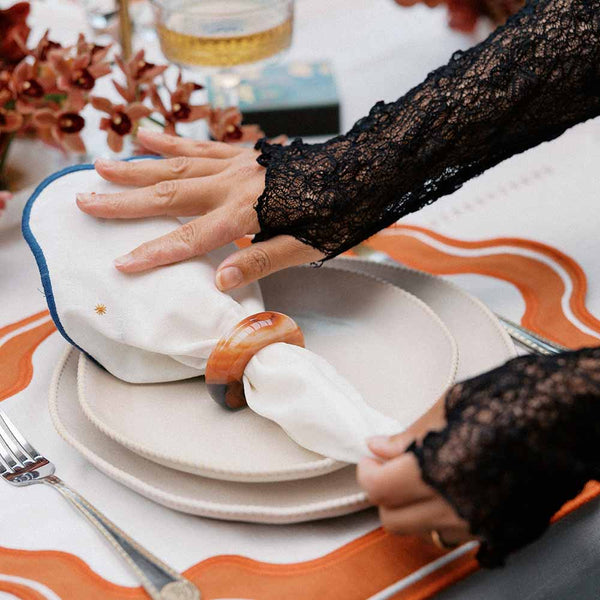 PORTA GUARDANAPO ÁGATA NATURAL ARCO CARAMELO