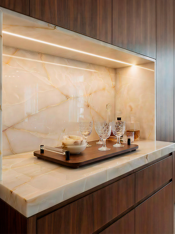 BANDEJA STUDIO EM MADEIRA COM ACRÍLICO