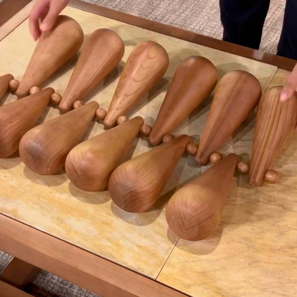 ESCULTURA GOTAS MADEIRA