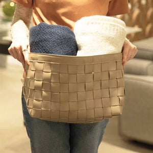 CESTO TRANÇADO EM CORINO FENDI M