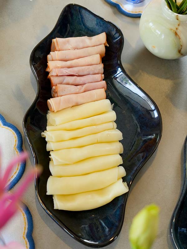 TRAVESSA CERÂMICA ORGANICA AZUL ROYAL M