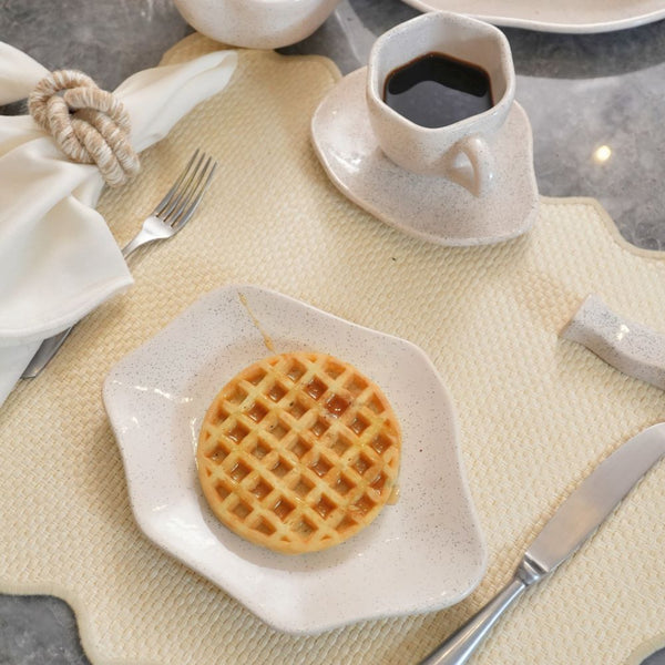 PRATO DE SOBREMESA ORGANICO CERÃMICA AREIA BRANCA