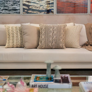 CAPA DE ALMOFADA TRICOT MANUAL COLMEIA FENDI 50X50CM