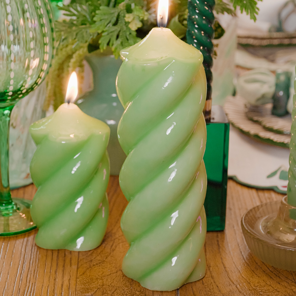 VELAS SUPER TWIST VERDE CLARO G  6,5 X 22(h) CM