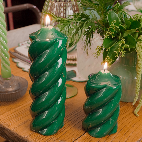 VELA SUPER TWIST VERDE ESCURO P  6,5 X 11(H) CM