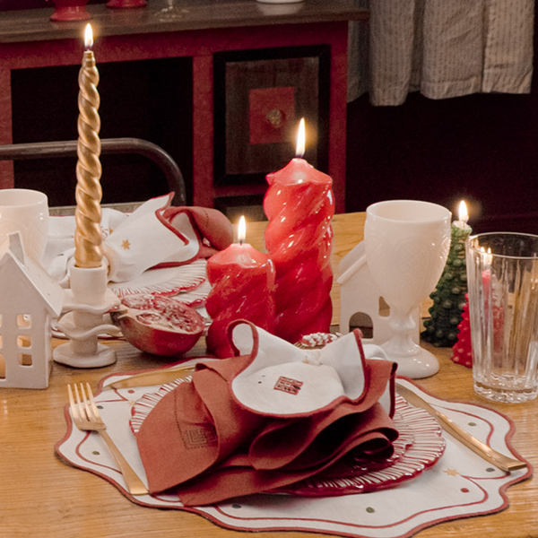 VELA SUPER TWIST VERMELHO P  6,5 X 11(H) CM