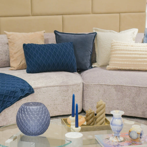 CAPA DE ALMOFADA CAMURÇA NATURAL TRANÇAS AZUL MARINHO 50X50 CM