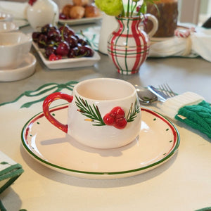 CANECA DE CERÂMICA FEITA À MÃO AZEVINHOS NATAL