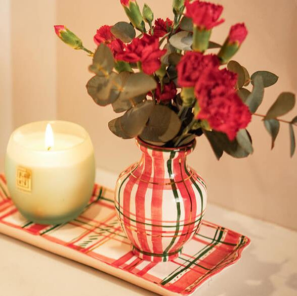 MINI VASO DE CERÂMICA ARTESANAL XADREZ COM OURO 12CM