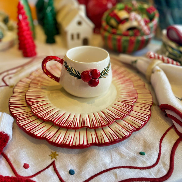 CANECA DE CERÂMICA FEITA À MÃO AZEVINHOS NATAL