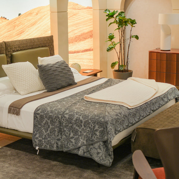 COBRE LEITO ALPACA ADAMASCADO CINZA