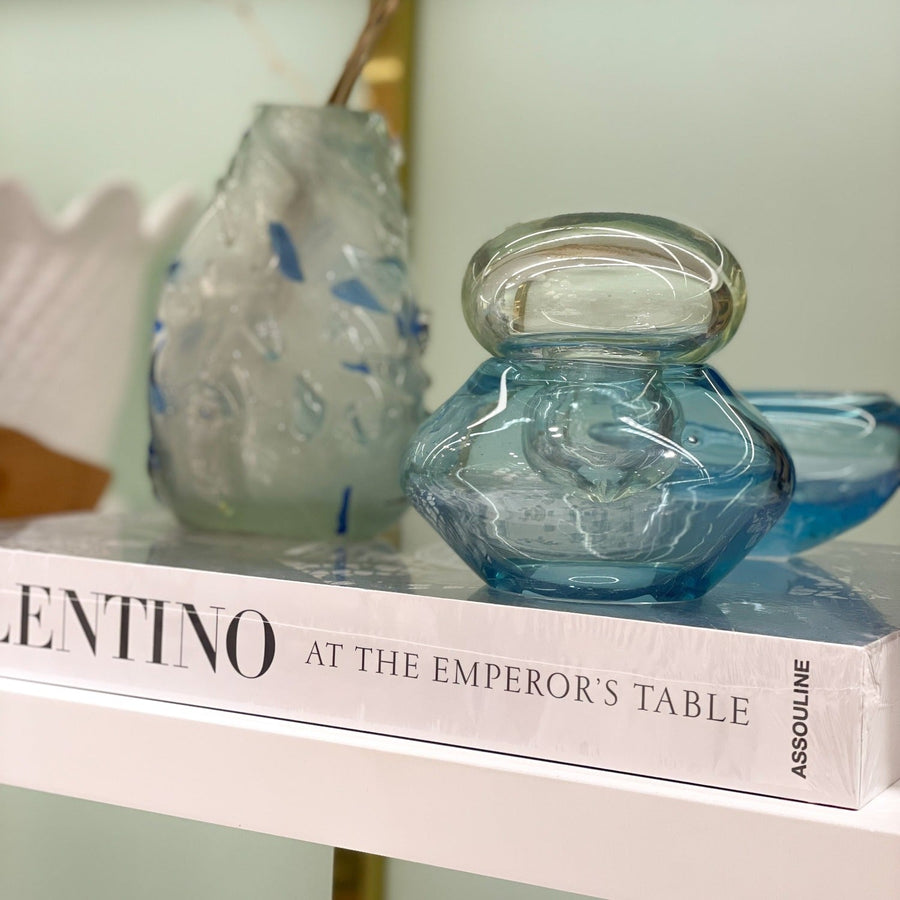VALENTINO: AT THE EMPEROR'S TABLE - ANDRE LEON