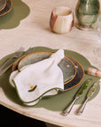 PRATO RASO DE PORCELANA AURA