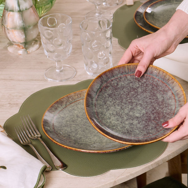 PRATO RASO DE PORCELANA AURA