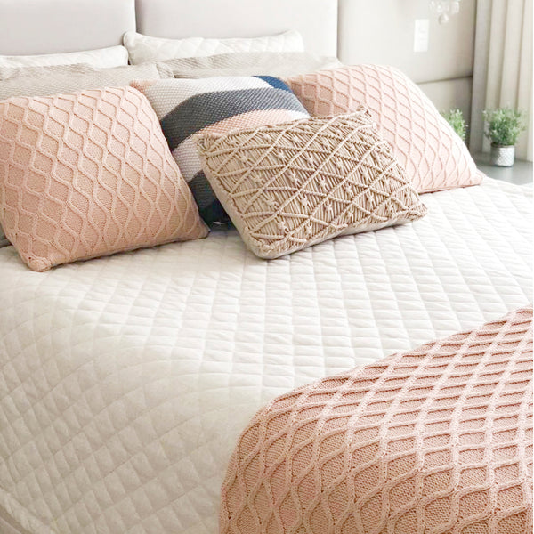 Manta de tricot rosa para a sua casa