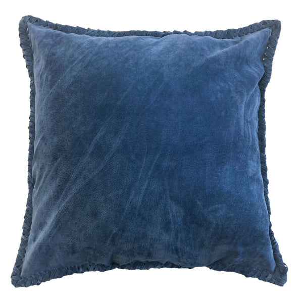 CAPA DE ALMOFADA CAMURÇA NATURAL TRANÇAS AZUL MARINHO 50X50 CM