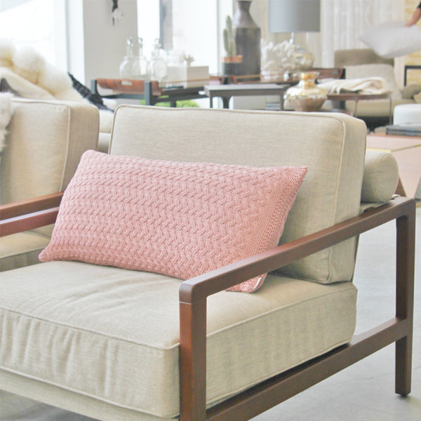 CAPA DE ALMOFADA TRICOT PLUS CESTARIA RIM ROSA 70X35