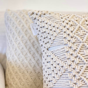 Almofada macrame detalhes