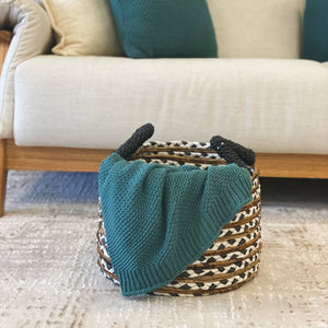 Manta de Tricot com cesto