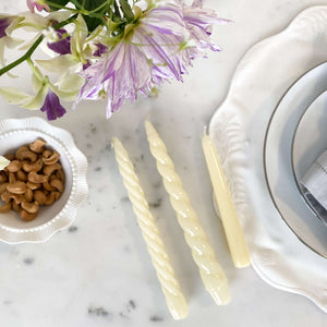 VELAS PARA CASTIÇAL CÔNICA MARFIM  18 CM - 02 UNIDADES